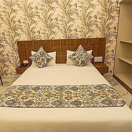 Hotel Cloud Inn, Nainital Rāmgarh Eksteriør bilde