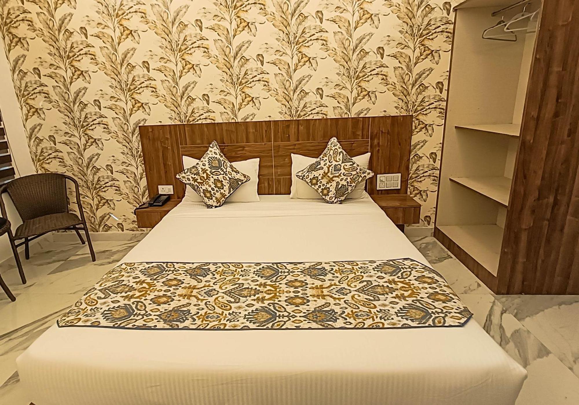Hotel Cloud Inn, Nainital Rāmgarh Eksteriør bilde