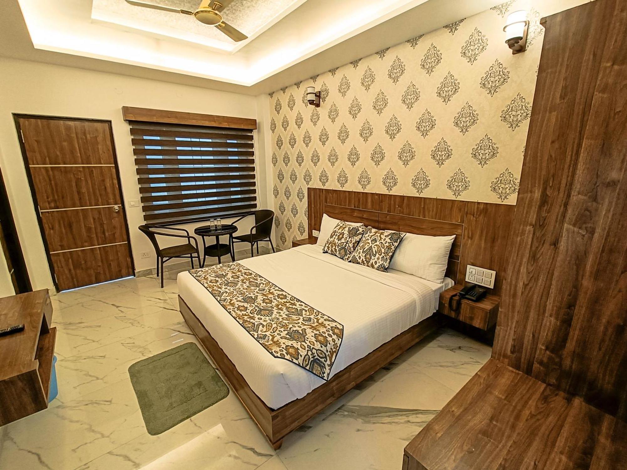Hotel Cloud Inn, Nainital Rāmgarh Eksteriør bilde